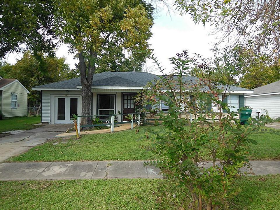 1st image of 3011 Albemarle Dr