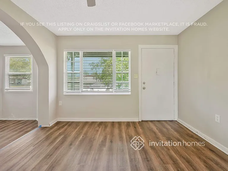 4560 Barley St — Photo 4