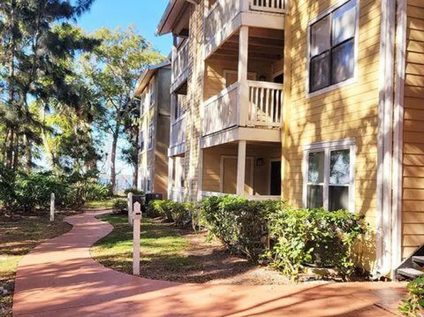 225 S Tropical Trl APT 901, Merritt Island, FL 32952