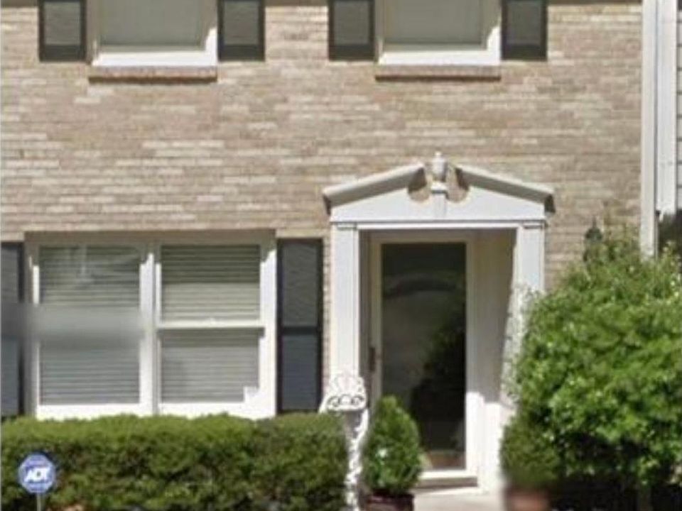 1st image of 4745 Cheshire Cir