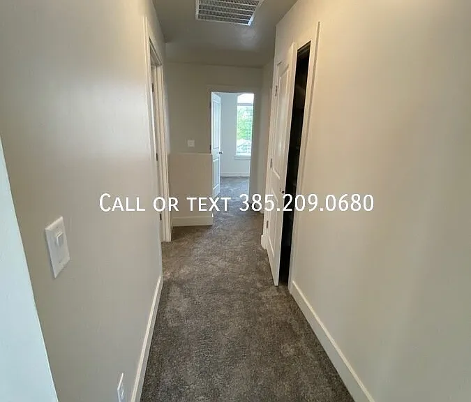 1041 E 1020 S — Photo 12