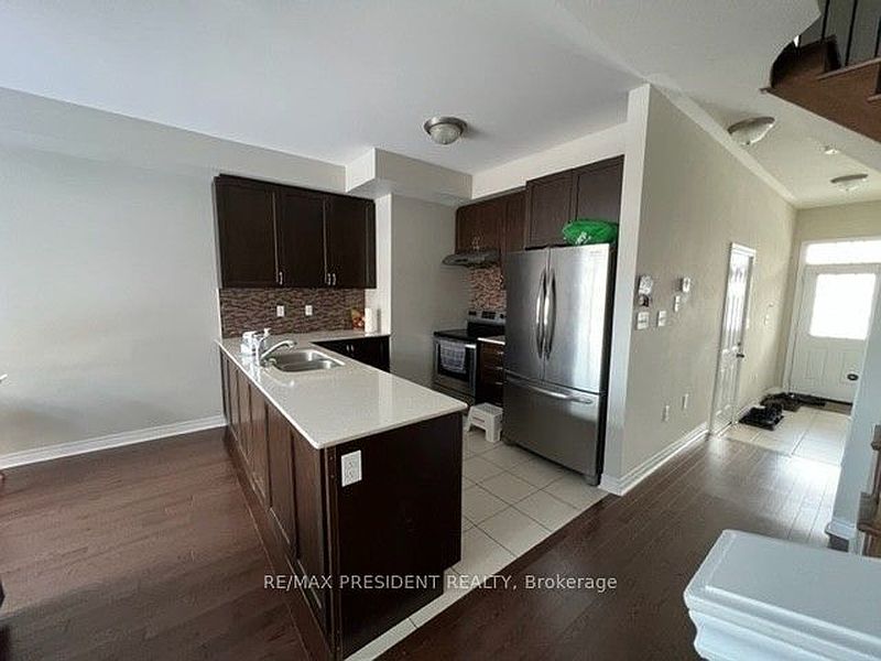 Brampton Townhouse for rent - 3 Bedrooms — photo 9