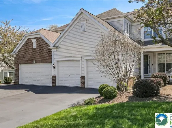 5220 Blue Sky Dr S, Orefield, PA 18069