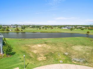 3976 Palmetto Dr, Lake Charles, LA 70605