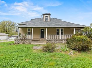 1890 E Hill Rd, Willits, CA 95490
