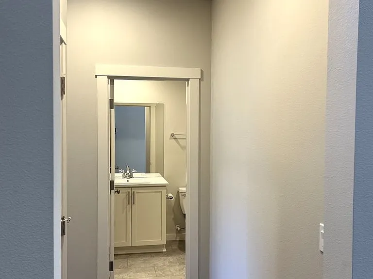 12161 SW Champlin Ln — Photo 3