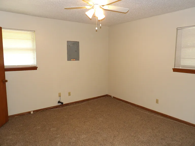 1610 NW Black Mesa Dr — Photo 6