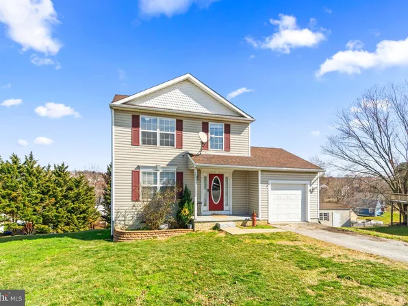 1209 Jo Apter Pl, New Windsor, MD 21776