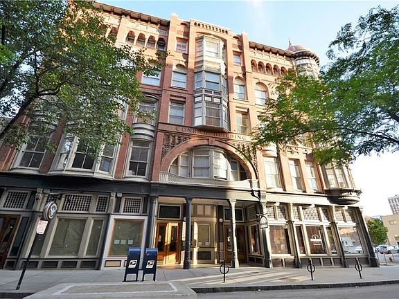 2nd image of 385 Westminster St APT 4D