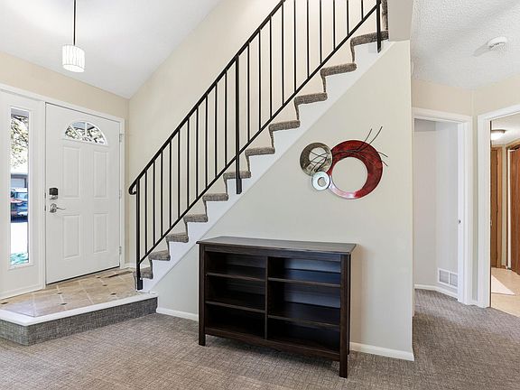 4th image of 11594 Carriage Ct