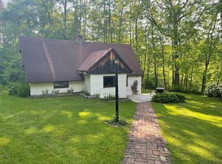 144 Lake Shore Dr, Jennerstown, PA 15547