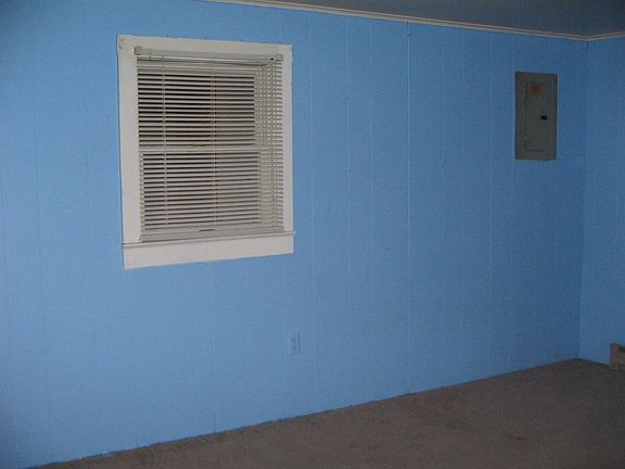 3rd image of 141 N Cherry Aly APT 102