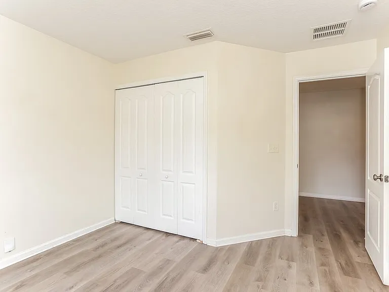 2274 Tyson Lake Dr — Photo 14
