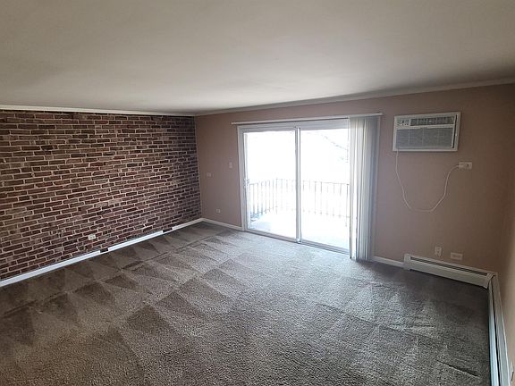 4th image of 9633 S Ridgeland Ave #3B