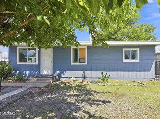 107 E Pinal St, Huachuca City, AZ 85616