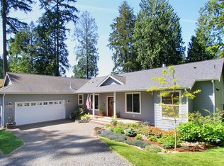 9543 NE Lovgreen Rd, Bainbridge Island, WA 98110