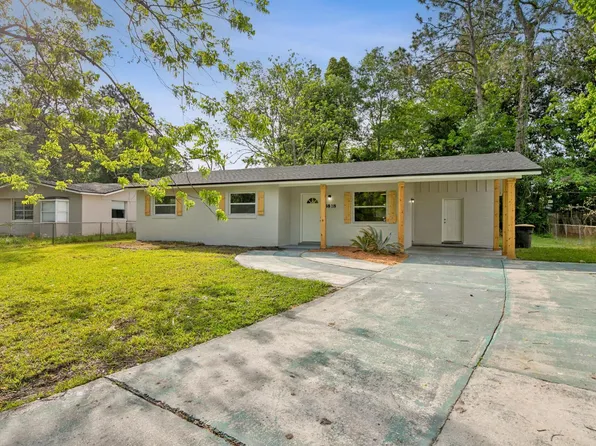 4818 Dallen Lea Dr, Jacksonville, FL 32208