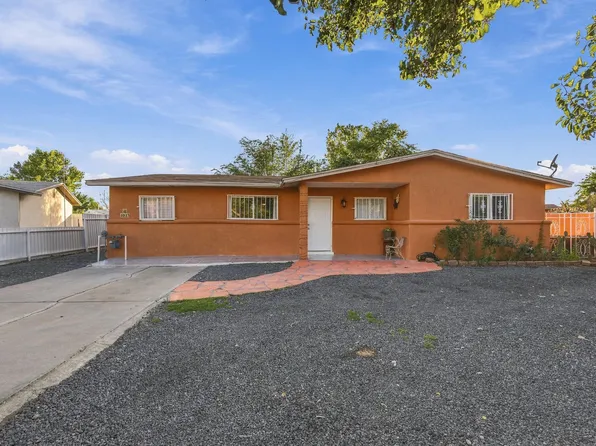 4633 Spring Valley Cir SW, Albuquerque, NM 87105