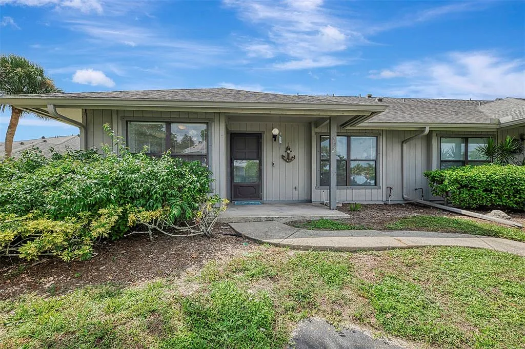 2 bed, 2.0 bath, 1135 sqft, $1,800 — Photo 4