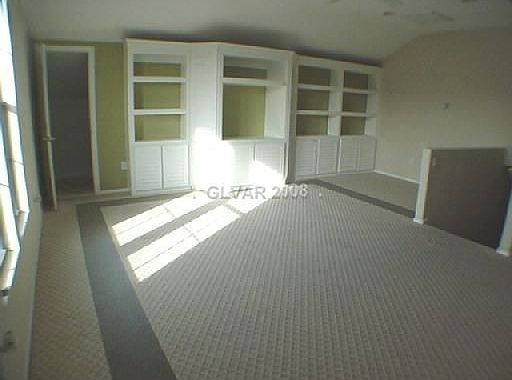 5th image of 322 Carlisle Crossing St