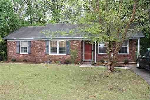 1st image of 1150 Beauvoir Dr