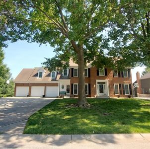 2905 SW 11th St, Lees Summit, MO, 64081
