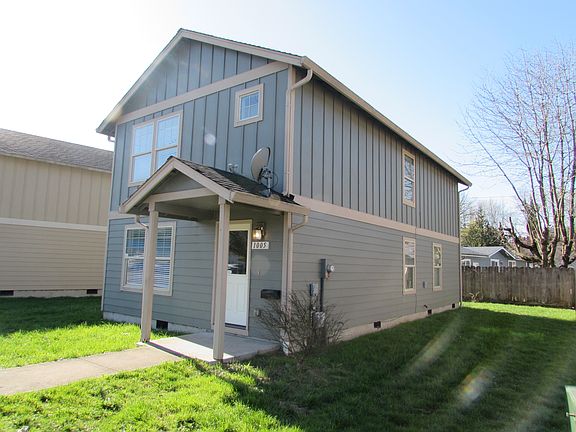2nd image of 1005 N Pacific Ave