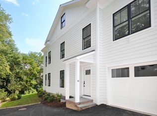 88 Summer St, New Canaan, CT 06840