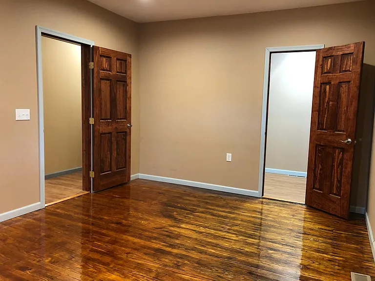 122 Market St — Photo 7