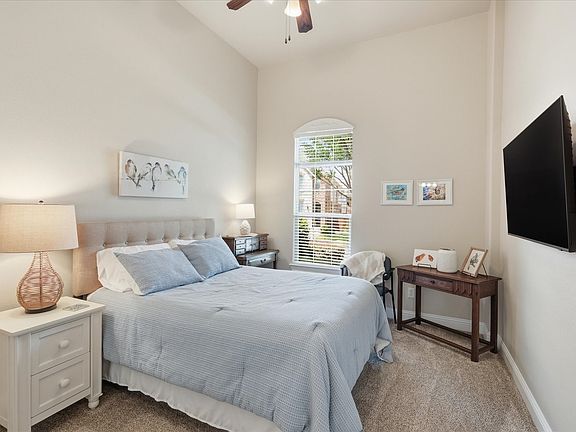 4th image of 2449 Embleton Dr