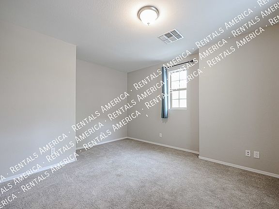 2nd image of 1701 E Dogwood Ln