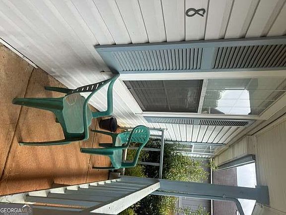 3rd image of 2458 Corner Shoals Dr