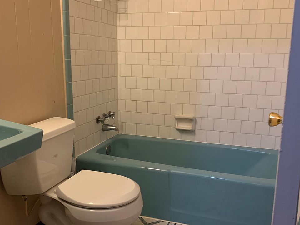 1st image of 312 Monahan Dr APT 9