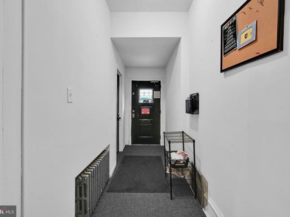 643 N 3rd St APT 4