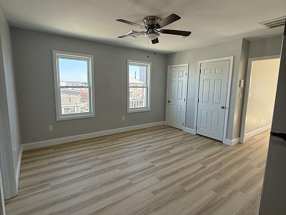 3rd image of 161 Mulberry St