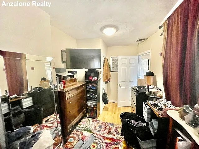 170 Endicott St #4 — Photo 8