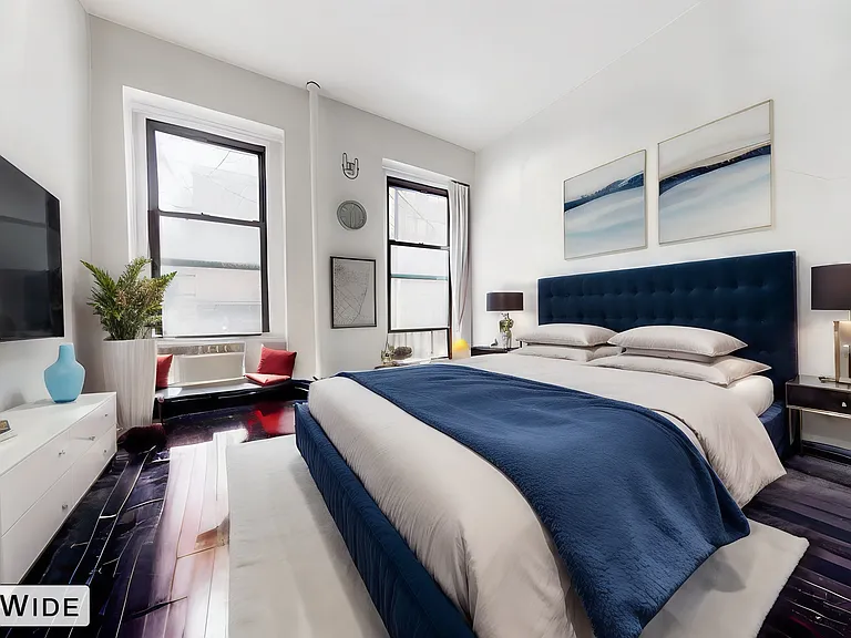 222 E 51st St #2A — Photo 3