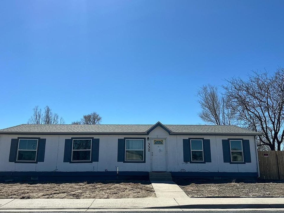 2nd image of 332 Circle Dr