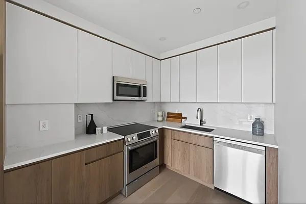 Kitchen, photo 1
