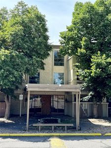 1302 S Parker Road #226, Denver, CO, 80231