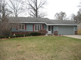 146 Liberty St, Holland, MI 49424