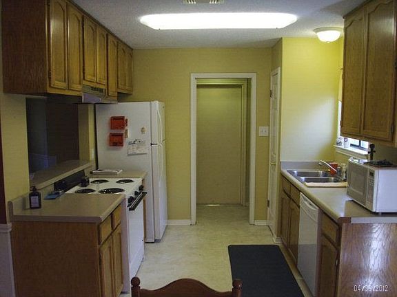 5th image of 1736 Belmead Dr