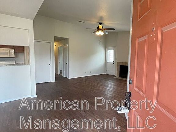 3rd image of 13143 E 44th St