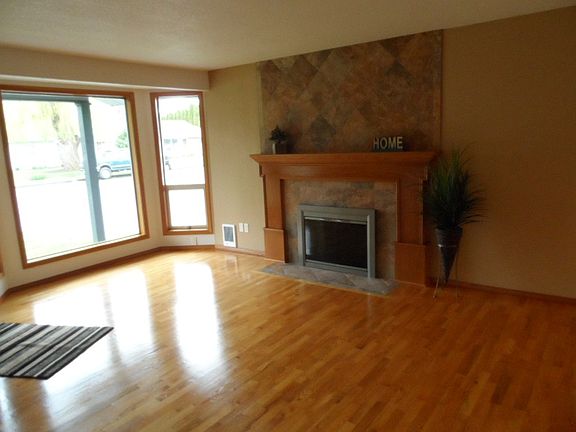 4th image of 1510 M St NE