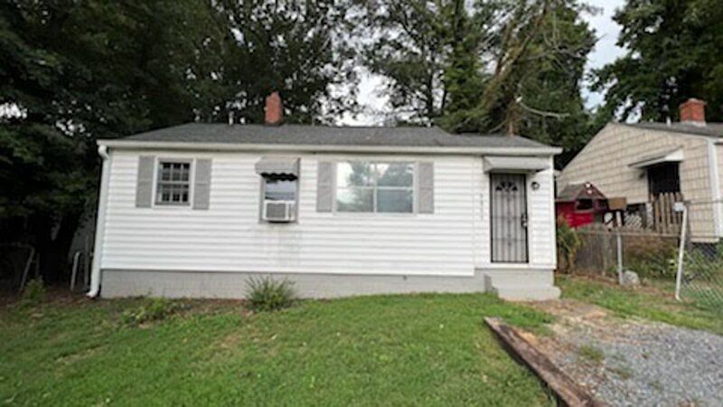 1st image of 1821 Gatewood Ave