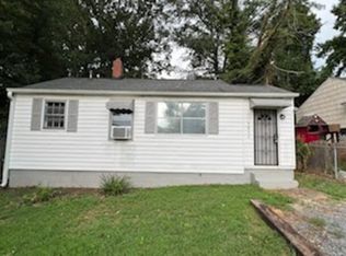1821 Gatewood Ave, Greensboro, NC 27405