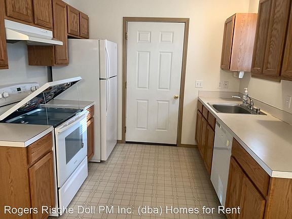 5th image of 1261 NW Elwha St #1