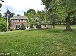 15701 Tierra Dr, Silver Spring, MD 20906