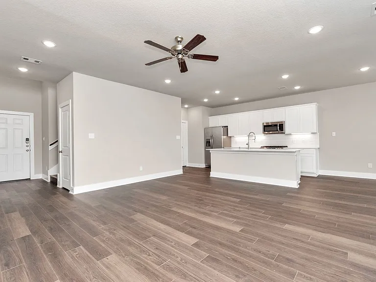10618 Cascade Creek Dr — Photo 17