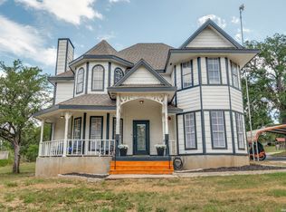 9052 Us Highway 181 N, Floresville, TX 78114